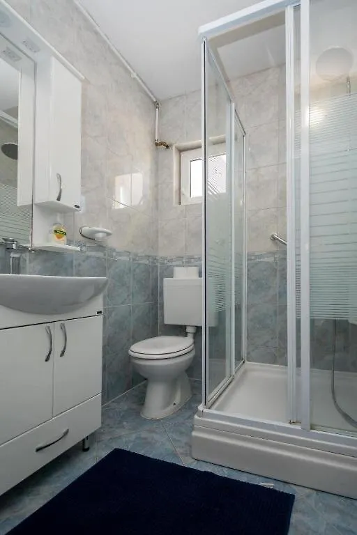 Apartments Gavro Vir 0*,