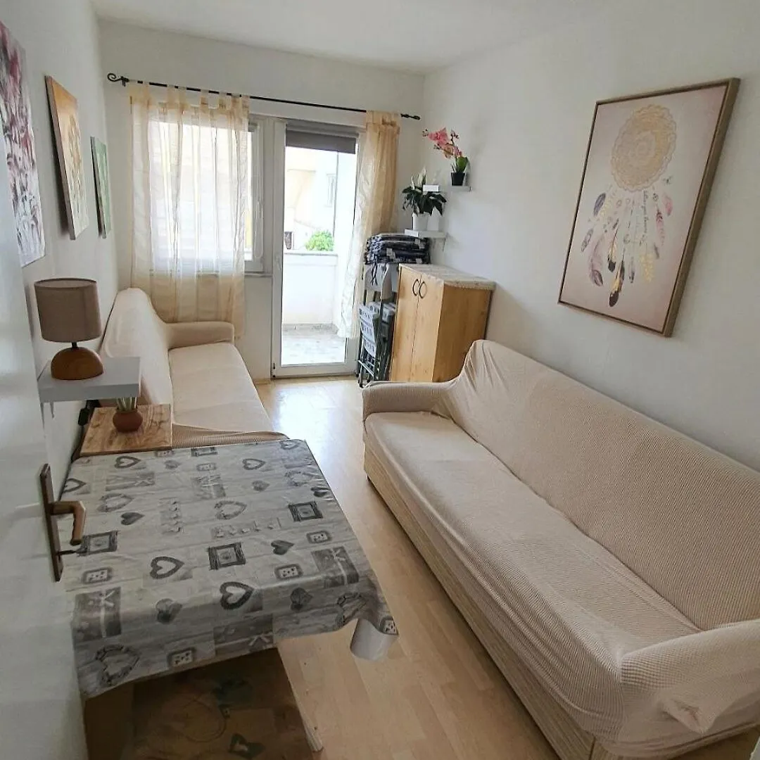 Apartments Gavro Vir Croatia