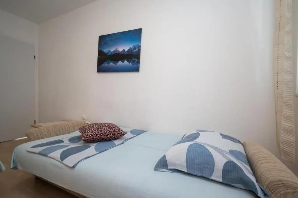 Apartments Gavro Vir